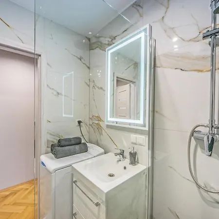 Nadmorski Apartament Stena 公寓