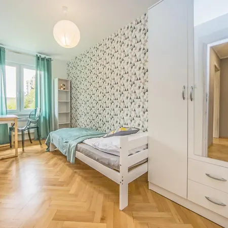 Nadmorski Apartament Stena 公寓 *